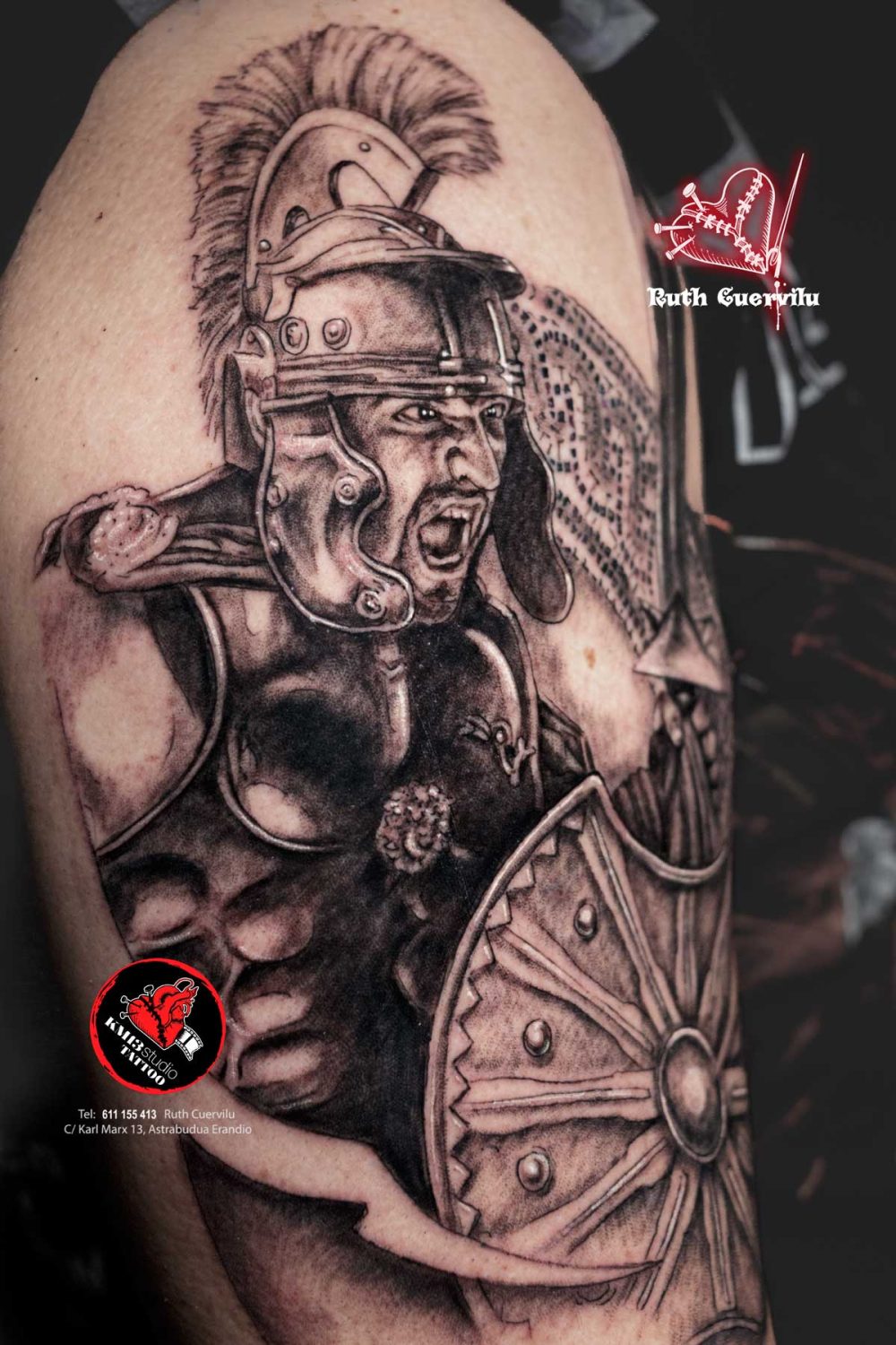 Tatuaje Guerrero Romano por su hermano - Ruth Cuervilu Tattoo - KM13 Studio - estudio de tatuajes erandio astrabudua bilbao bizkaia