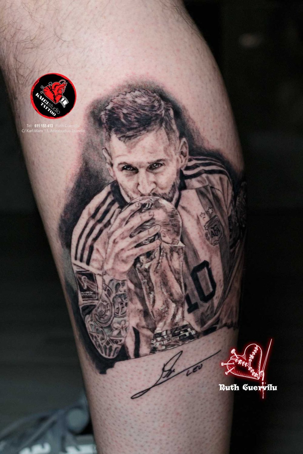 Tatuaje Retrato Realismo Messi Leo Copa del mundo Mundial Futbol - Ruth Cuervilu Tattoo - KM13 Studio - estudio de tatuajes erandio astrabudua bilbao bizkaia